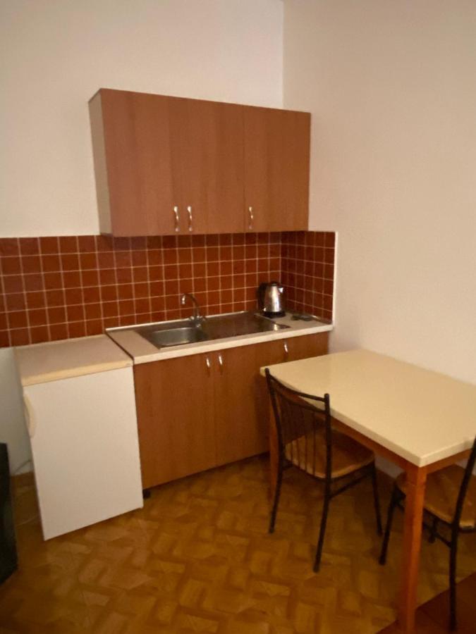 Villa Osmani Durrës Esterno foto