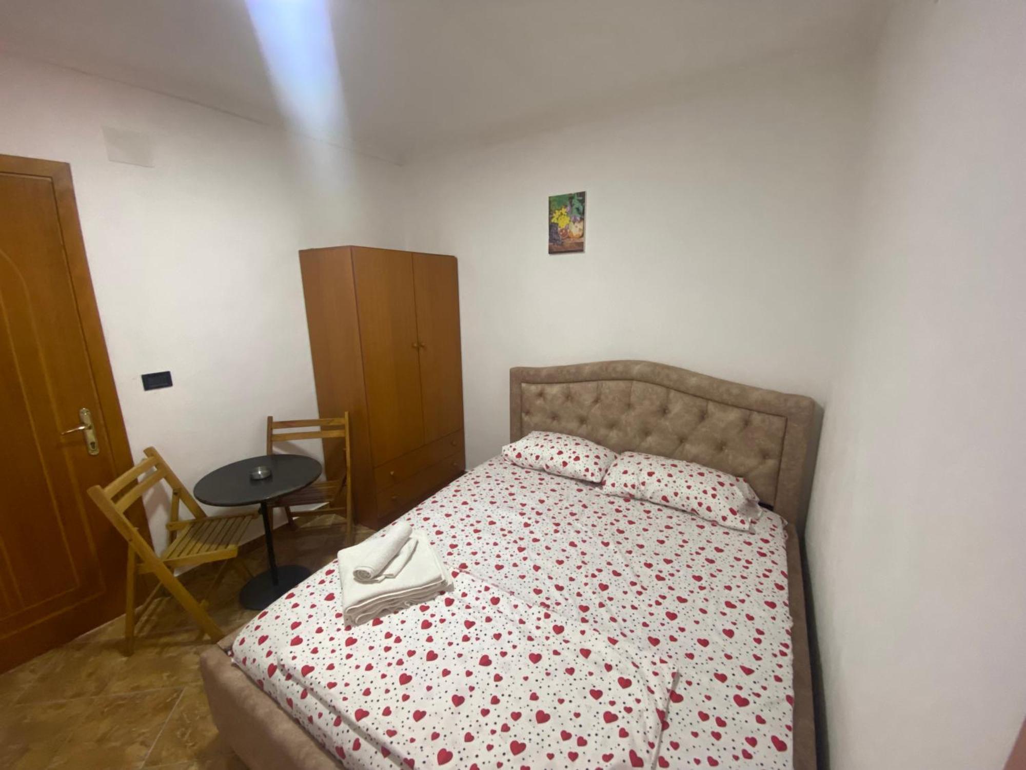 Villa Osmani Durrës Esterno foto